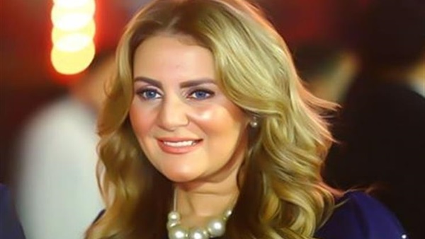 الفنانة رانيا محمود ياسين