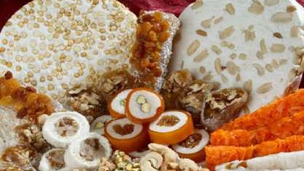 5 مخاطر صحية لحلوى المولد على مريض القلب.. منها الجلطة