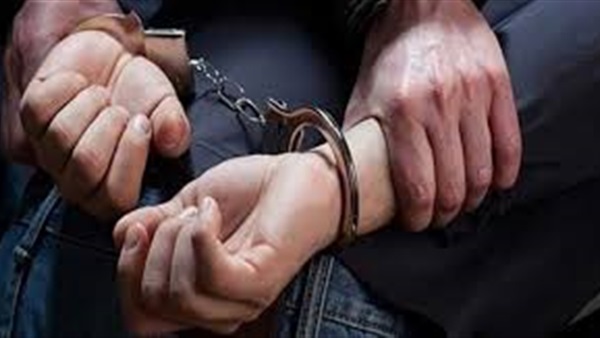رجل يقتلع عيني زوجته أمام أولادهما بمدينة جرش الأردنية