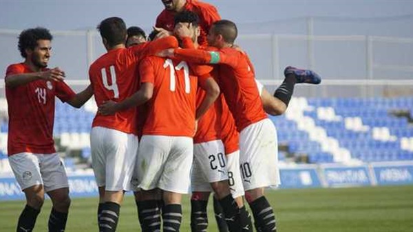 مدافع المنتخب الأوليمبي: هدفنا الفوز على الكاميرون وتصدر المجموعة (خاص)