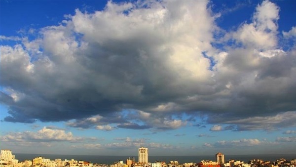 تقلبات جوية وحيرة المواطنين بشأن تأخر فصل الشتاء.. الأرصاد الجوية تحسم الجدل