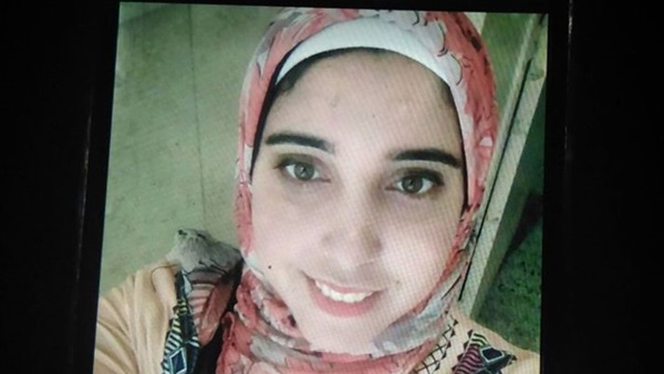 انتحرت حزنا على ضياع حلمها.. قصة وفاة طالبة بكلية طب المنصورة