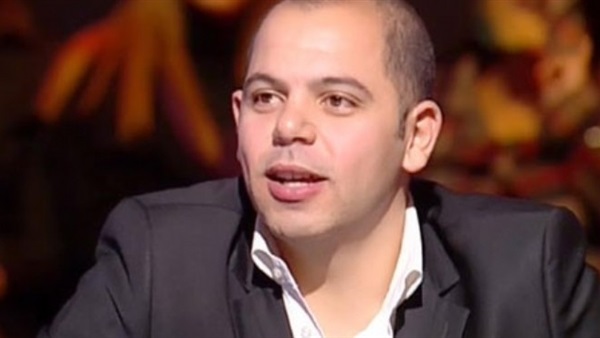 لميس الحديدي لـ رامي عادل إمام: نفسي الزعيم يبطل تدخين