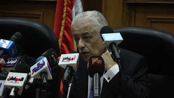 الدكتور طار شوقي وزير التربية والتعليم والتعليم الفني