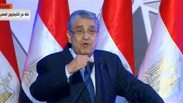 وزير الكهرباء خلال افتتاح عددًا من المشروعات التنموية بدمياط