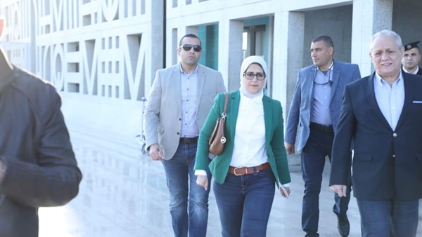 وزيرة الصحة تصل محافظة الأقصر