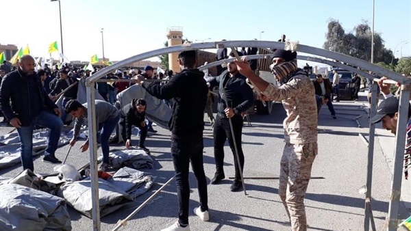 مظاهرات حاشدة أمام السفارة الأميركية ببغداد