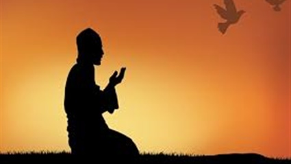 حكم التبسم في الصلاة