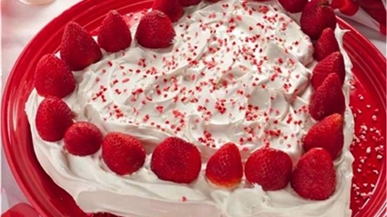 طريقة عمل تورتة عيد