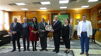 فولبرايت تحتفل بمرور