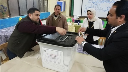 بدء فرز الأصوات في