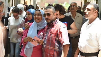 دموع وصراخ وضحكات..