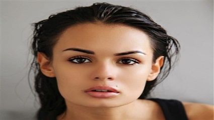 الممثلة الفرنسية