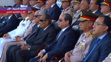 السيسي يشهد عروضًا