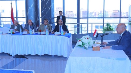 وزير النقل يترأس