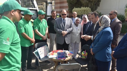 محافظ الفيوم يستقبل