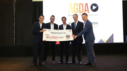 وزير الاتصالات يفتتح