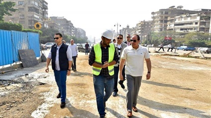 السيسي يتفقد مشروعات