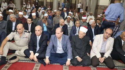 محافظ سوهاج يشهد
