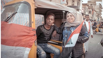 سائقو الـتوكتوك يسطرون