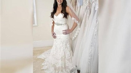  سيدة تؤجل حفل زفافها